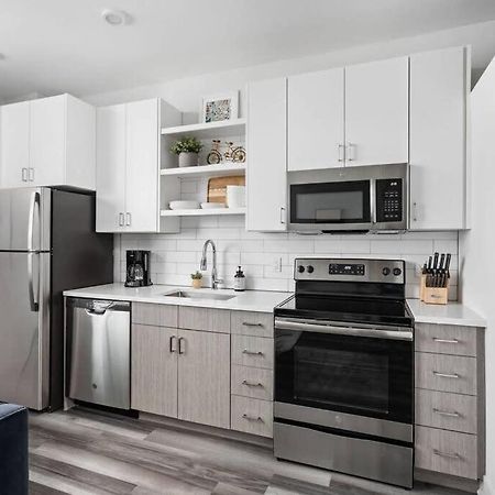 Mid-Century Modern Studio Cozysuites Downtown Indianapolis Zewnętrze zdjęcie